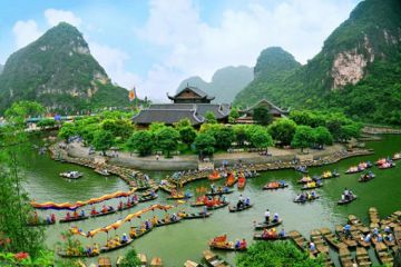 7 Days 6 Nights Hanoi, Ninh Binh, Halong Bay and Siem Reap Family Vacation Package