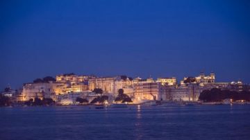 Family Getaway Mount Abu Tour Package for 5 Days from Udaipur