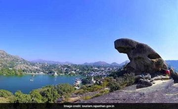 Family Getaway Mount Abu Tour Package for 5 Days from Udaipur