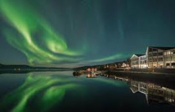 5 Days 4 Nights Malangen Resort Tour Package