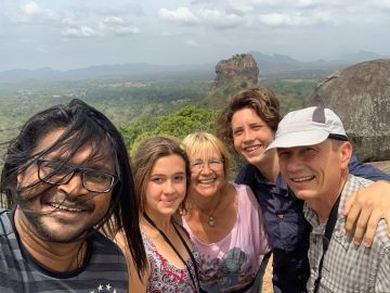 Pleasurable 3 Days Drop To The Airport to Sigiriya Holiday Package