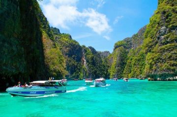 6 Days Krabi and Phuket Wildlife Vacation Package