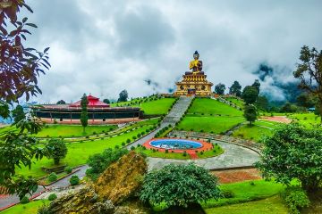 Experience 4 Days Siliguri to Pelling Family Tour Package