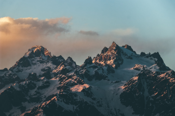 Heart-warming 10 Days 9 Nights Manali Nature Tour Package