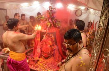 Magical 3 Days Ujjain, Maheshwar with Indore Family Trip Package