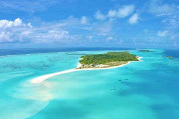 Beautiful Maldives Tour Package for 5 Days 4 Nights