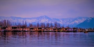 Experience 7 Days 6 Nights Srinagar Hill Stations Holiday Package