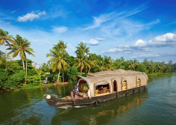 Pleasurable Alleppey Tour Package for 5 Days from Cochin