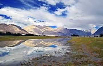 Beautiful 2 Days Leh Cruise Tour Package