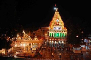 Pleasurable 2 Days Ujjain with Indore Holiday Package