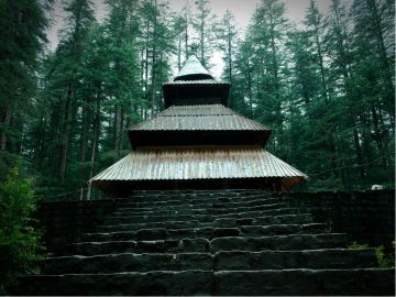 Family Getaway 3 Days 2 Nights Manali Friends Vacation Package