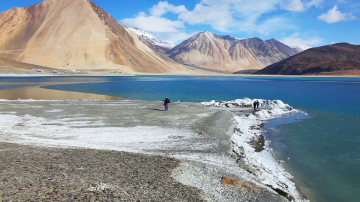 Magical 7 Days Delhi to Pangong Honeymoon Vacation Package