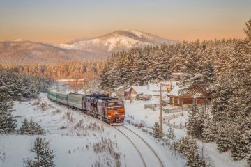 Magical 6 Days Moscow, Petersburg, Onto Moscow and Moscow Friends Vacation Package