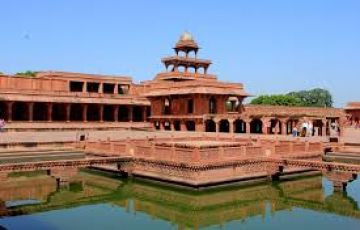 Memorable 4 Days Jaipur and Agra Tour Package
