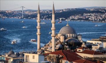 Beautiful 11 Days Istanbul, Cappadocia, Kusadasi with Canakkale Tour Package