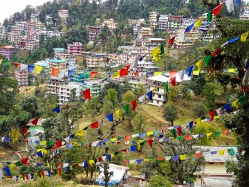 Experience 3 Days Dharamshala with New Delhi Tour Package