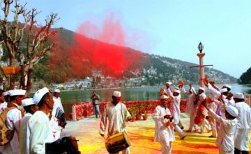 Memorable 3 Days 2 Nights Nainital with New Delhi Trip Package