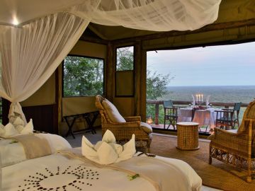 Heart-warming 22 Days Victoria Falls to Namibia Tour Package