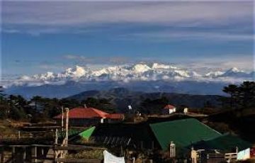 Beautiful 7 Days Sandakphu, Phalut with Darjeeling Friends Trip Package