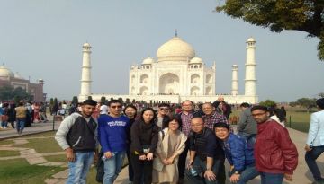 Best 2 Days 1 Night Agra with Delhi Holiday Package