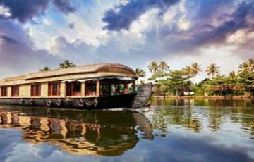 Experience 6 Days 5 Nights Alleppey and Cochin Trip Package