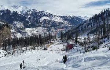 Ecstatic 4 Days Delhi with Manali Vacation Package