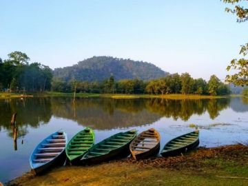 Shillong Tour Package for 3 Days 2 Nights from Mumbai