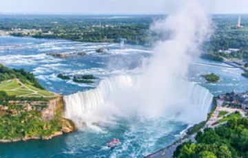 Best 6 Days 5 Nights Toronto Friends Tour Package