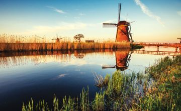 Best 6 Days 5 Nights Paris, Brussels with Netherlands Family Vacation Package