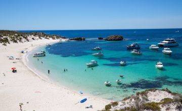 Beautiful Perth Family Tour Package for 6 Days