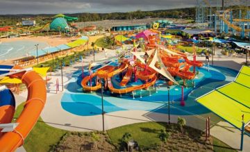 Family Getaway Gold Coast Tour Package for 6 Days