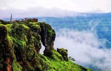 Ecstatic 2 Days 1 Night Mahabaleshwar Tour Package by HelloTravel In-House Experts