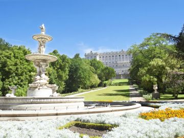 Beautiful 7 Days Barcelona and Lisbon Tour Package