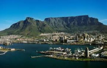Amazing 4 Days 3 Nights Cape_town Friends Tour Package