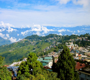 Beautiful Darjeeling Tour Package for 5 Days