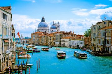 Family Getaway Italy Family Tour Package for 3 Days