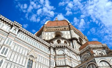 Memorable Milan Friends Tour Package from Venice