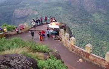 Family Getaway 3 Days 2 Nights Ooty and Coimbatore Vacation Package
