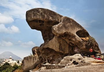 Amazing 2 Days 1 Night Drive From Delhi And Sightseeing In Lansdowne and Full-day Lansdowne Sightseeing Tour Trip Package