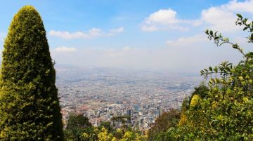 Heart-warming 6 Days Bogota, Paloquemao, Medellin with Sierra Coffee Tour Package
