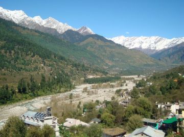Amazing 4 Days Manali Vacation Package by HelloTravel In-House Experts