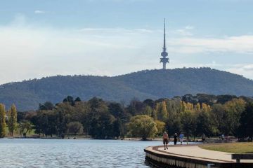 Magical 4 Days 3 Nights Canberra Vacation Package