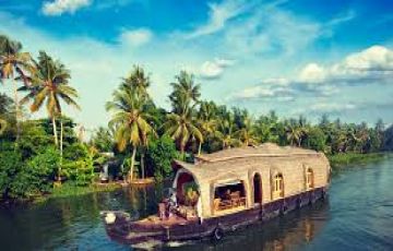 Heart-warming 2 Days Kochi Holiday Package