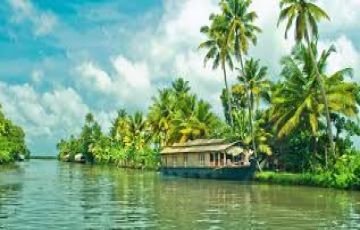 Memorable Athirapally Tour Package for 3 Days 2 Nights from Cochin