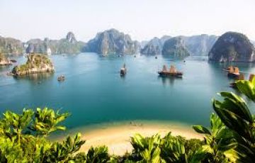 Pleasurable 3 Days 2 Nights Vietnam Trip Package