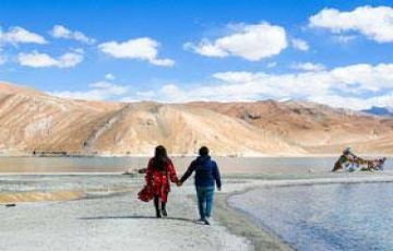 Ecstatic Leh Tour Package for 2 Days 1 Night