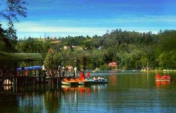 Amazing 2 Days 1 Night Kodaikanal Tour Package by HelloTravel In-House Experts