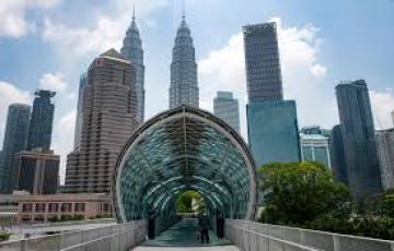 Ecstatic 2 Days Malaysia Vacation Package by Aman Tours And Travels