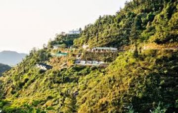 Amazing 2 Days 1 Night Mussoorie Tour Package by HelloTravel In-House Experts