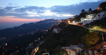 Heart-warming 2 Days Mussoorie Tour Package by HelloTravel In-House Experts